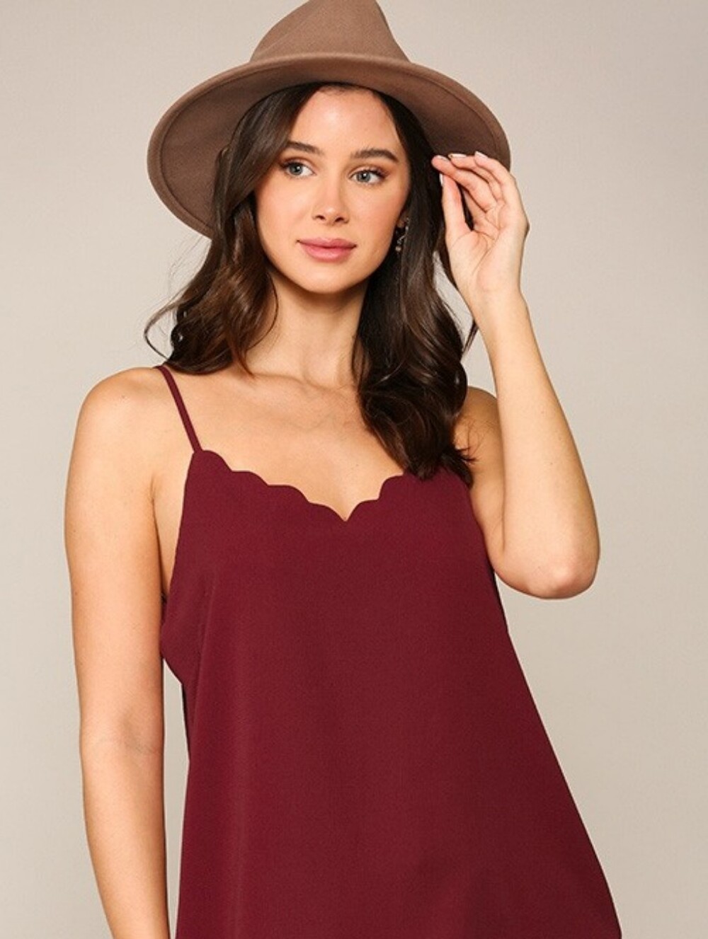 Express Barcelona cami Scalloped V-neckline Tank